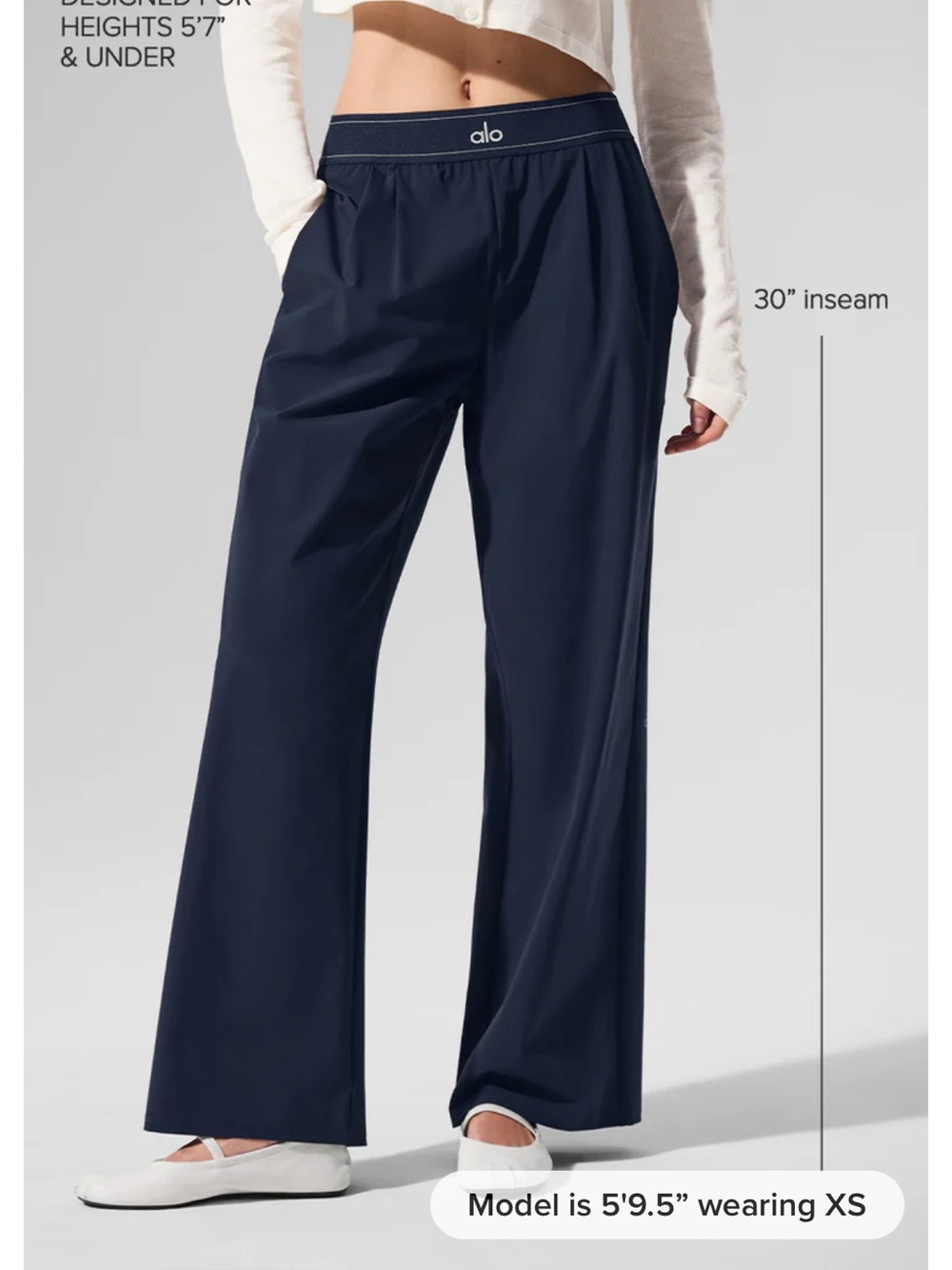 ALO Yoga Women’s Navy Wide-Leg Joggers - Picture 3 of 3